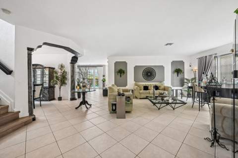 2415 Westmont Drive, Royal Palm Beach FL - photo 9 of 77