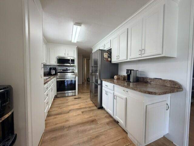 2 bedroom Manufactured Home at 5 W Caribbean, Spanish Lakes Golf Village, Port St. Lucie — photo 5