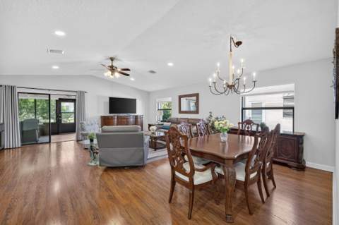 79 Flores Del Norte, Fort Pierce FL - photo 7 of 29