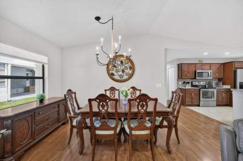79 Flores Del Norte, Fort Pierce FL - photo 8 of 29