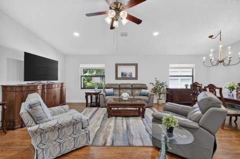79 Flores Del Norte, Fort Pierce FL - photo 11 of 29