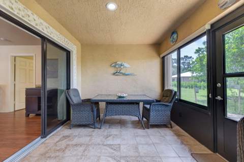 79 Flores Del Norte, Fort Pierce FL - photo 24 of 29