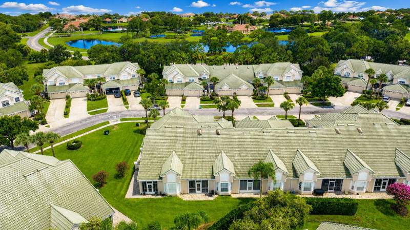3 bedroom Townhouse at 1580 SW Harbour Isles Circle, HARBOUR ISLES AT LAKE CHARLES, Port St. Lucie — photo 3