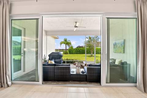 11770 SW Coronado Springs Drive, Port St. Lucie FL - photo 6 of 45