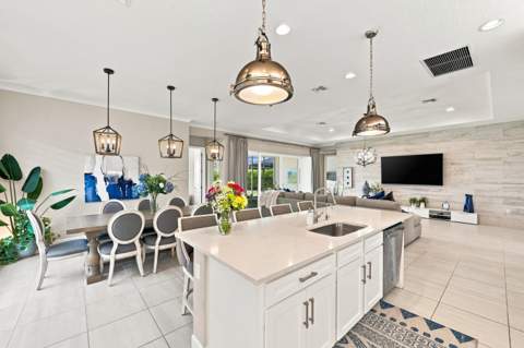 11770 SW Coronado Springs Drive, Port St. Lucie FL - photo 12 of 45