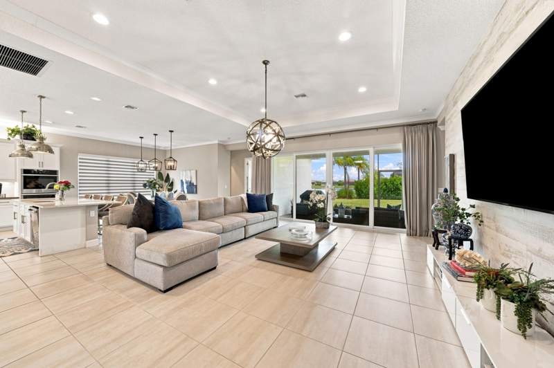 2 bedroom Single Family Residence at 11770 SW Coronado Springs Drive, Riverland Parcel A - Plat Nine, Port St. Lucie — photo 4