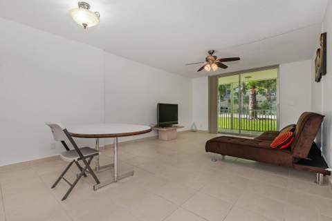 1000 NE 12th Avenue #104, Hallandale Beach FL - photo 6 of 25