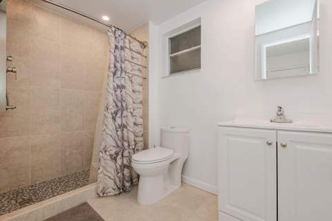 1000 NE 12th Avenue #104, Hallandale Beach FL - photo 19 of 25