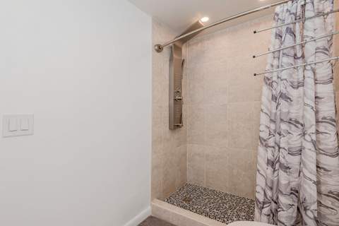1000 NE 12th Avenue #104, Hallandale Beach FL - photo 20 of 25