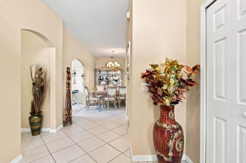 532 NW Portofino Lane, Port St. Lucie FL - photo 9 of 61