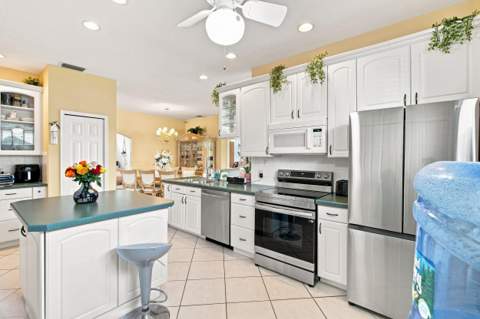 532 NW Portofino Lane, Port St. Lucie FL - photo 18 of 61