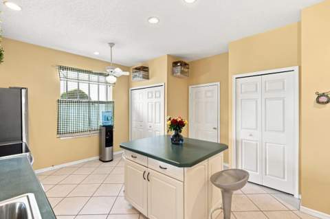 532 NW Portofino Lane, Port St. Lucie FL - photo 19 of 61