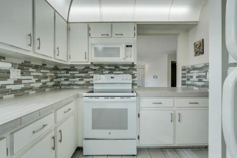 13679 Date Palm Court #B, Delray Beach FL - photo 15 of 46