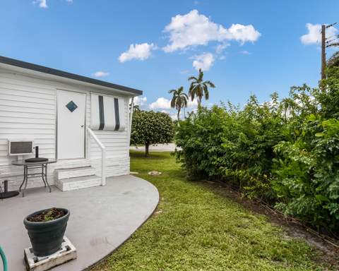 8500 SW 18th Place, Davie FL - photo 11 of 30