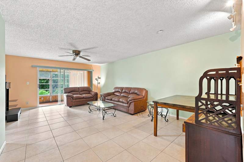 2 bedroom Condominium at 9200 SW 3rd Street #111, Sandalfoot Squire Condo, Boca Raton — photo 5