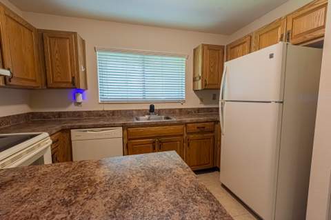 1566 SE Dewberry Court, Port St. Lucie FL - photo 11 of 37