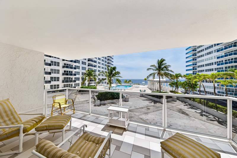 2 bedroom Condominium at 3500 Galt Ocean Drive #207, Playa Del Sol Condo, Fort Lauderdale — photo 2