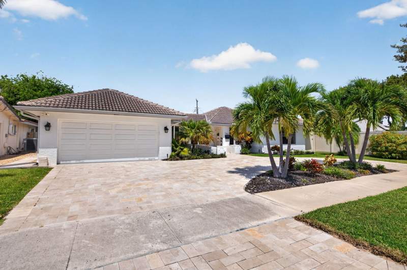 4 bedroom Single Family Residence at 6351 NE 22nd Avenue, Imperial Point 2 Sec, Fort Lauderdale — photo 3