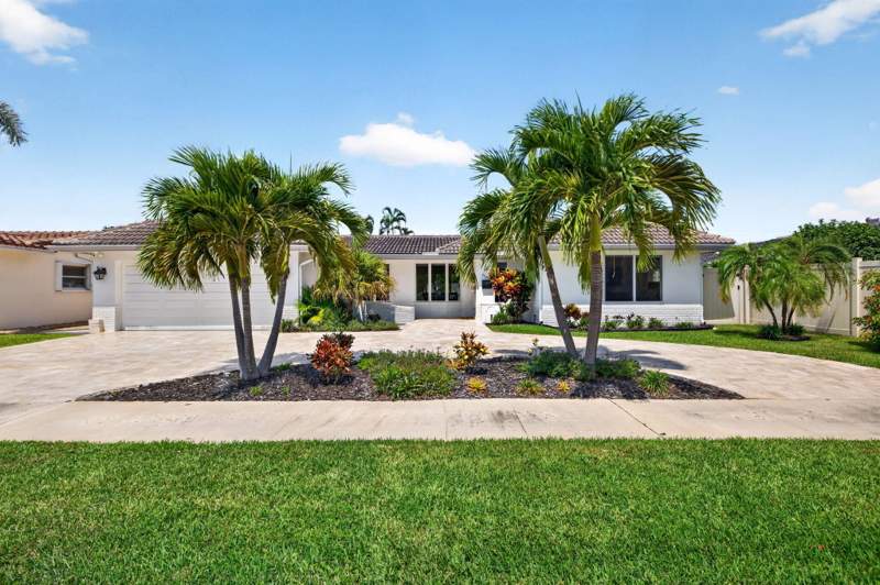 4 bedroom Single Family Residence at 6351 NE 22nd Avenue, Imperial Point 2 Sec, Fort Lauderdale — photo 2
