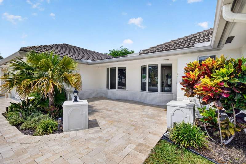 4 bedroom Single Family Residence at 6351 NE 22nd Avenue, Imperial Point 2 Sec, Fort Lauderdale — photo 5