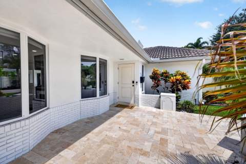 6351 NE 22nd Avenue, Fort Lauderdale FL - photo 6 of 63