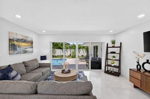 6351 NE 22nd Avenue, Fort Lauderdale FL - photo 13 of 63