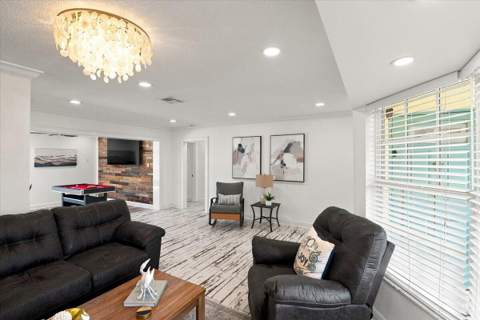 1736 NW 39th Street, Oakland Park FL - photo 13 of 56