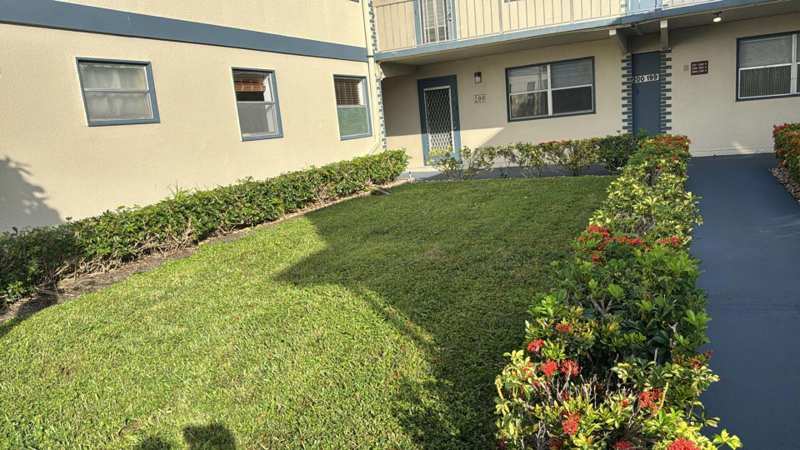 2 bedroom Condominium at 201 Brittany, Kings Point Brittany Condos, Delray Beach — photo 1