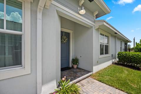 1282 Tangled Orchard Trace, Loxahatchee FL - photo 6 of 57