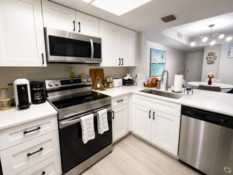 5055 Wiles Road #Unit 105, Coconut Creek FL - photo 6 of 21