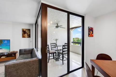 825 Egret Circle #504, Delray Beach FL - photo 9 of 35