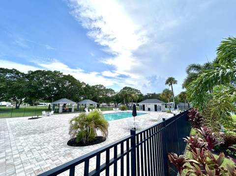 2407 NW 20th Avenue, Boynton Beach FL - photo 17 of 24