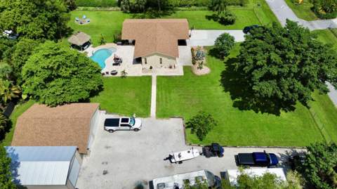 8645 Pinto Drive, Lake Worth FL - photo 11 of 41