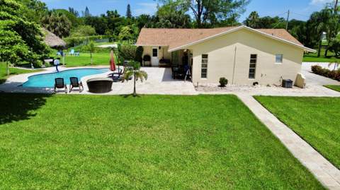 8645 Pinto Drive, Lake Worth FL - photo 10 of 41
