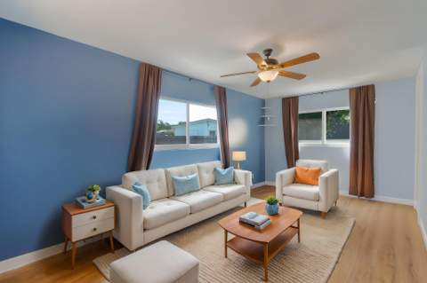 1446 W Drew Street, Lantana FL - photo 8 of 38
