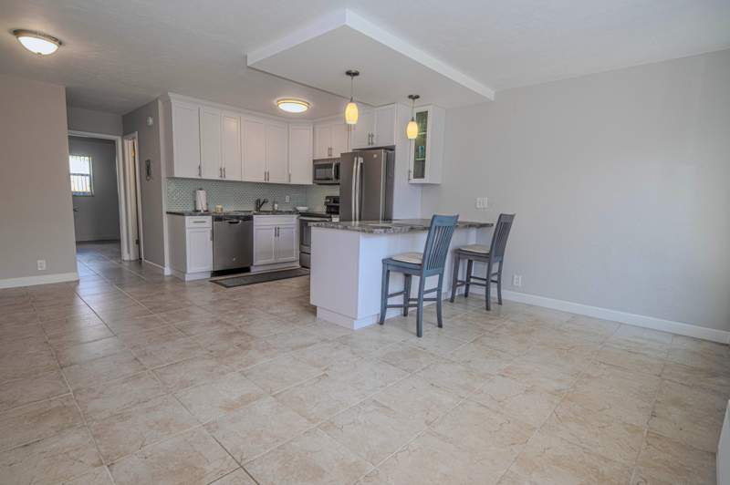 1 bedroom Condominium at 401 N J Street #5, HOVIANNA APTS CONDO, Lake Worth Beach — photo 5