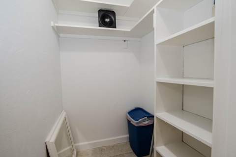 401 N J Street #5, Lake Worth Beach FL - photo 8 of 10