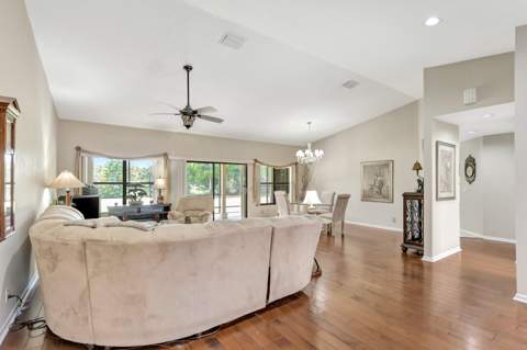 108 Lexington Drive, Royal Palm Beach FL - photo 11 of 76