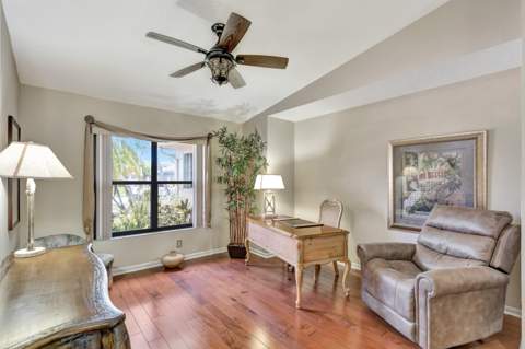 108 Lexington Drive, Royal Palm Beach FL - photo 13 of 76