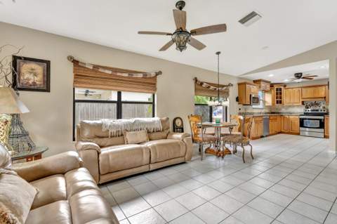 108 Lexington Drive, Royal Palm Beach FL - photo 24 of 76