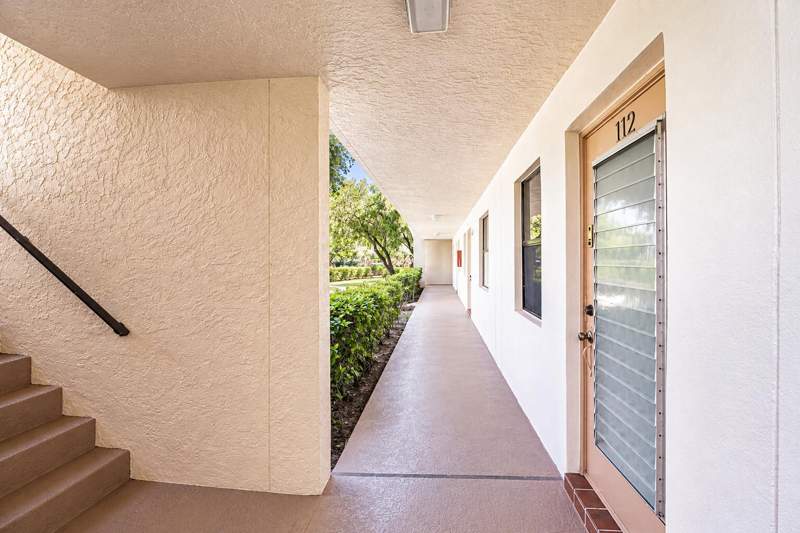 2 bedroom Condominium at 2941 N Nob Hill Road #112, Sunrise Lakes 173 Condo, Sunrise — photo 3