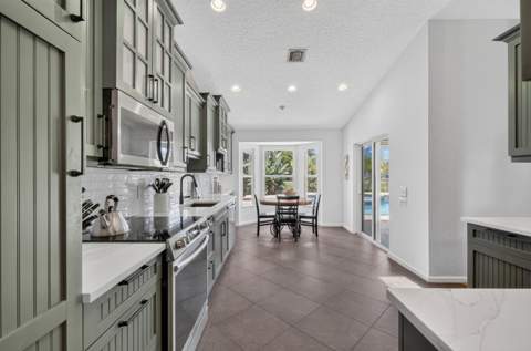 13708 Folkestone Circle, Wellington FL - photo 14 of 59