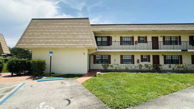 2 bedroom Condominium at 4477 Oak Terrace Drive, Cedar Court Condo, Greenacres — photo 1