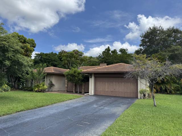 11287 Woodchuck Lane