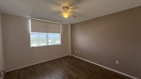 1801 N Flagler Drive #630, West Palm Beach FL - photo 9 of 27