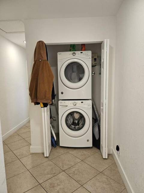 2711 NW 16 Street, Fort Lauderdale FL - photo 6 of 7