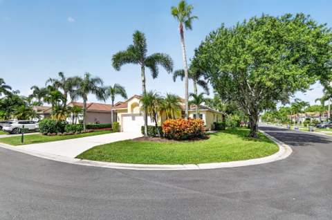 9527 Cherry Blossom Court, Boynton Beach FL - photo 6 of 79