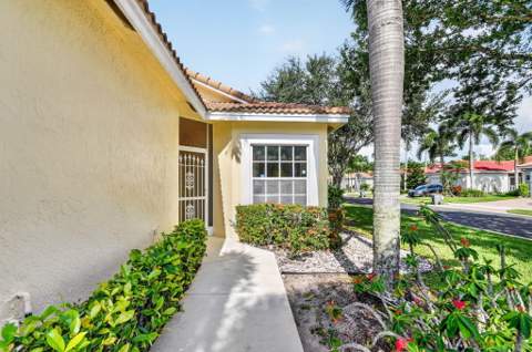 9527 Cherry Blossom Court, Boynton Beach FL - photo 7 of 79
