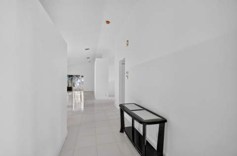 9527 Cherry Blossom Court, Boynton Beach FL - photo 8 of 79