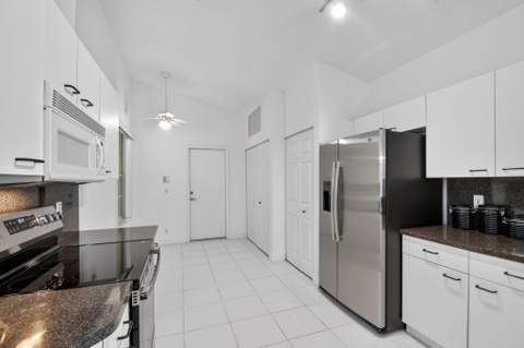 9527 Cherry Blossom Court, Boynton Beach FL - photo 14 of 79